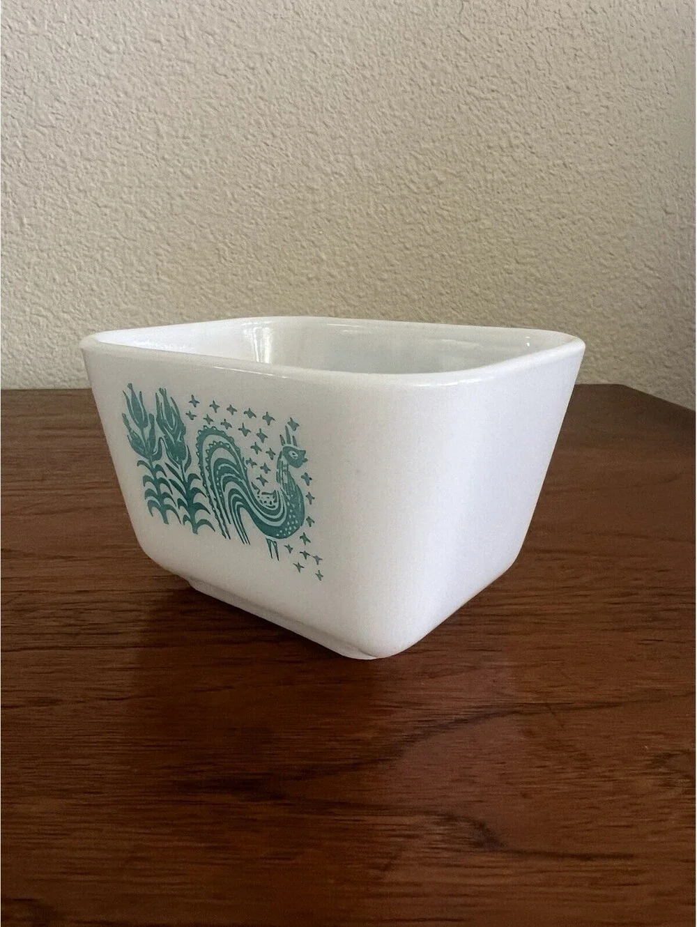 PYREX pyrex  501 B Amish Butterprint Refrigerator Dish, no lid, 1-1/2 Cup